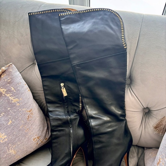 💚RARE VINTAGE L.A.M.B💚 Genuine Leather Knee High Stiletto Boots - Picture 5 of 7